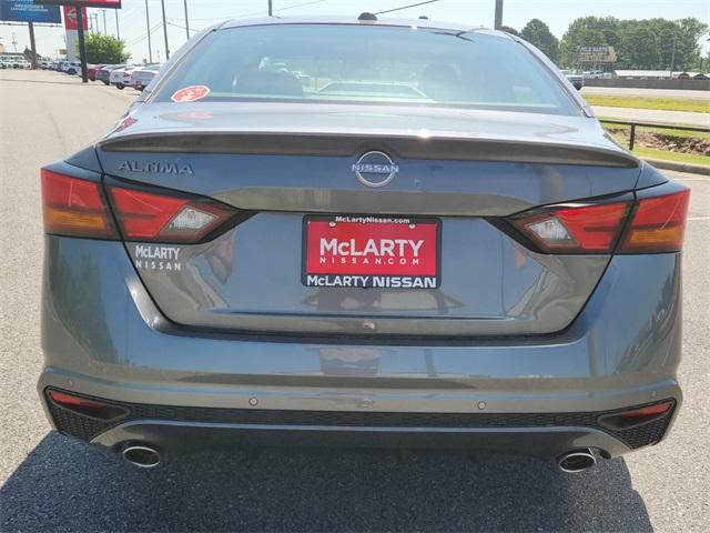 new 2025 Nissan Altima car, priced at $27,870