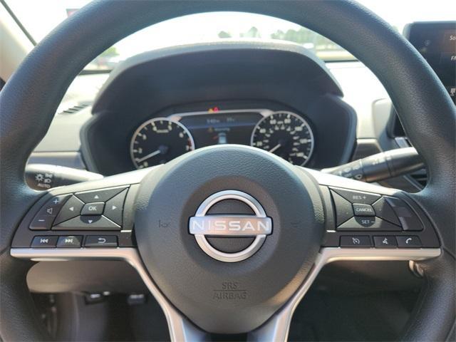new 2025 Nissan Altima car, priced at $27,870