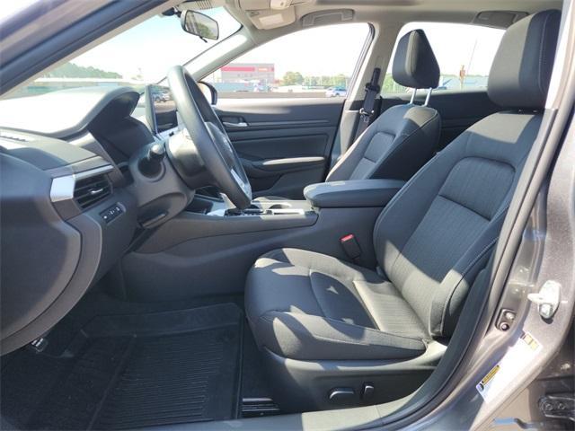 new 2025 Nissan Altima car, priced at $27,870