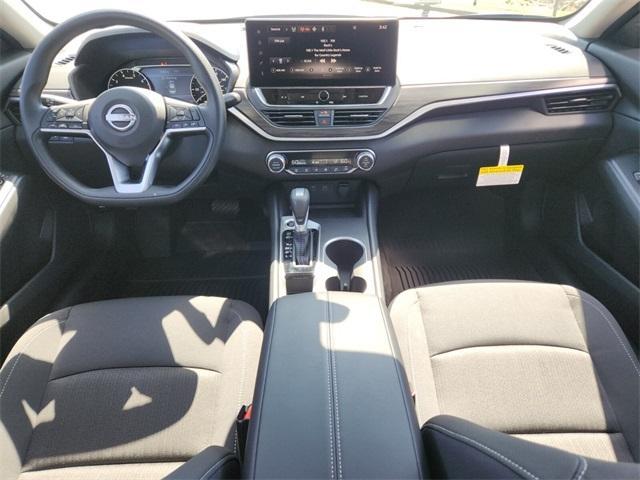 new 2025 Nissan Altima car, priced at $27,870