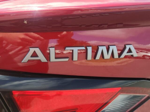used 2023 Nissan Altima car, priced at $22,500