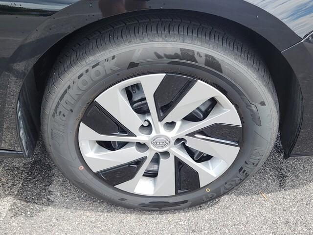 used 2025 Nissan Altima car, priced at $23,342