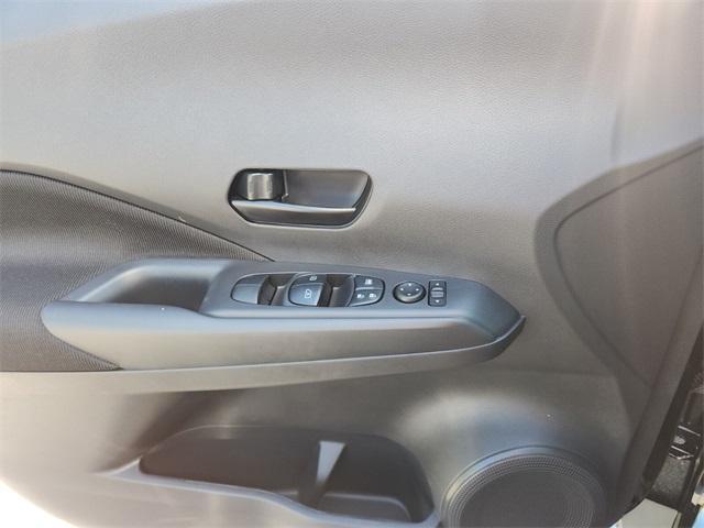 new 2025 Nissan Kicks Play car, priced at $23,069