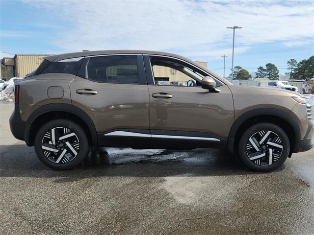 new 2025 Nissan Kicks car, priced at $25,575