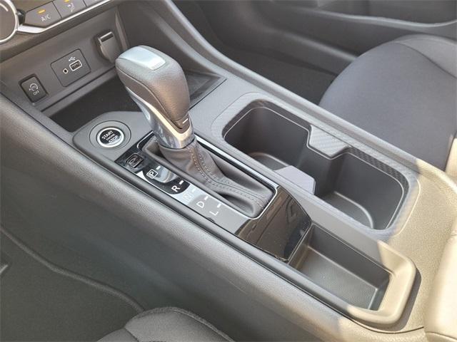 new 2025 Nissan Sentra car, priced at $22,428