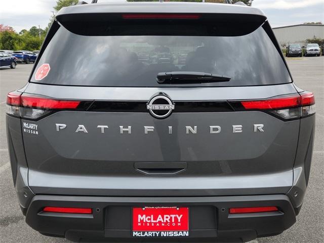 new 2025 Nissan Pathfinder car, priced at $39,500