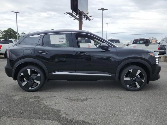 new 2025 Nissan Kicks car, priced at $28,075