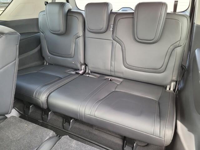 new 2025 Nissan Armada car, priced at $58,705