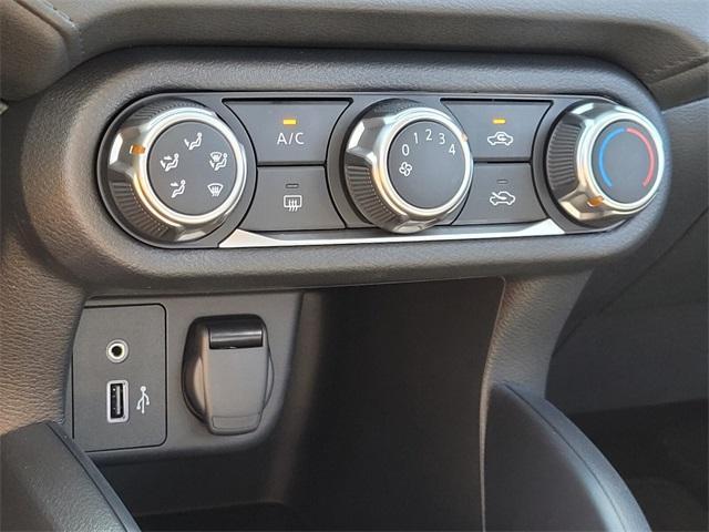new 2025 Nissan Versa car, priced at $19,271