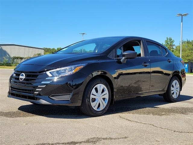 new 2025 Nissan Versa car, priced at $19,271