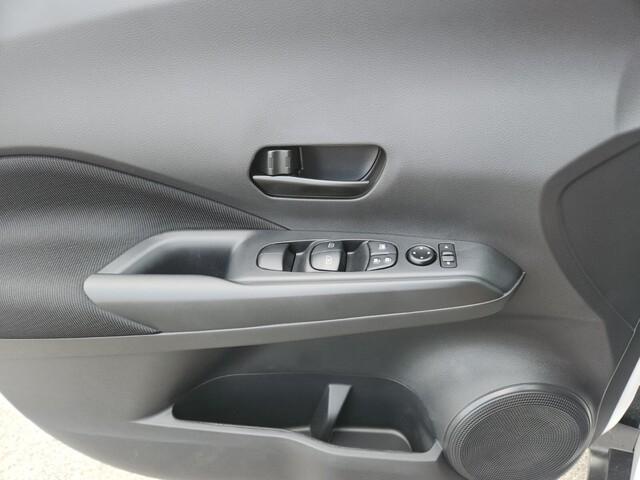 new 2025 Nissan Kicks Play car, priced at $23,760