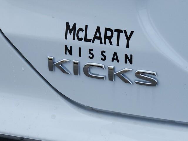 new 2025 Nissan Kicks Play car, priced at $23,760
