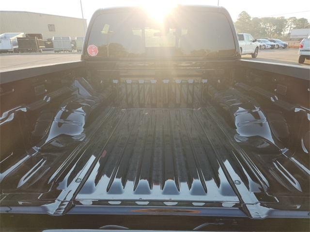 new 2025 Nissan Frontier car, priced at $38,637
