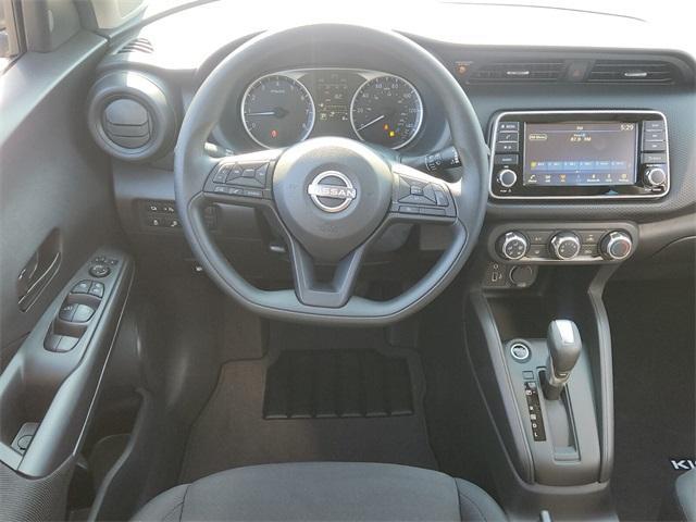 new 2025 Nissan Kicks Play car, priced at $22,992