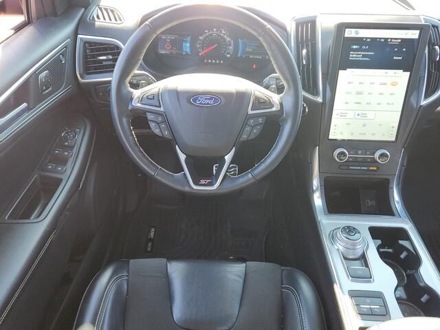 used 2022 Ford Edge car, priced at $27,400