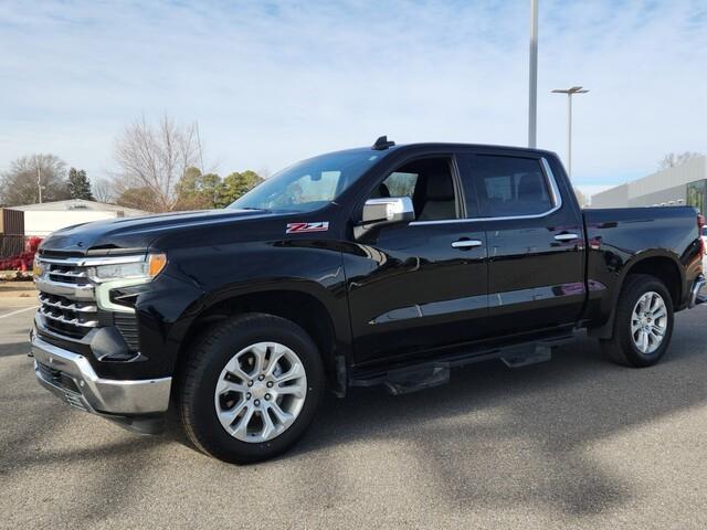 used 2022 Chevrolet Silverado 1500 car, priced at $45,296