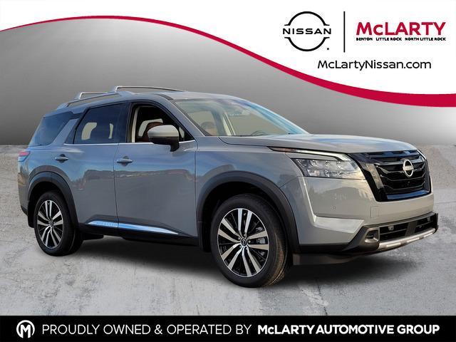 new 2025 Nissan Pathfinder car, priced at $43,843