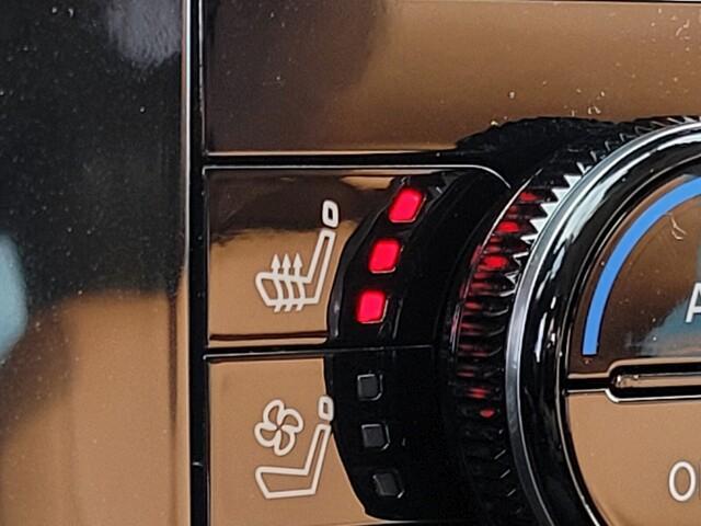 new 2025 Nissan Pathfinder car, priced at $43,843