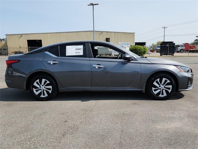 new 2025 Nissan Altima car, priced at $26,250