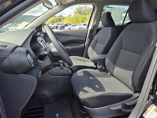 new 2025 Nissan Kicks Play car, priced at $22,044