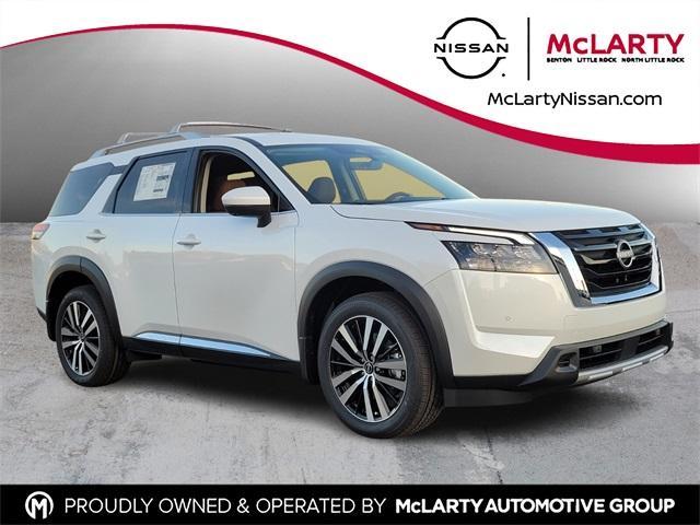 new 2025 Nissan Pathfinder car, priced at $44,437