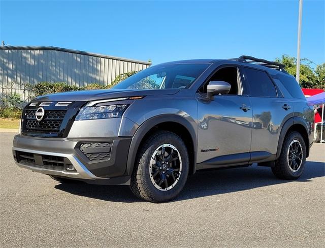 new 2025 Nissan Pathfinder car, priced at $37,961