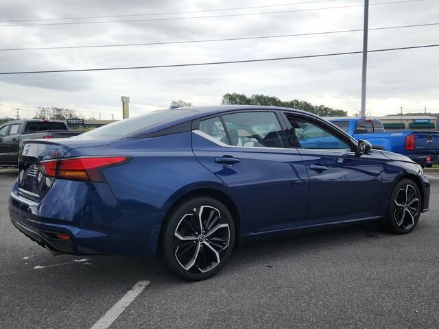 used 2023 Nissan Altima car, priced at $24,565