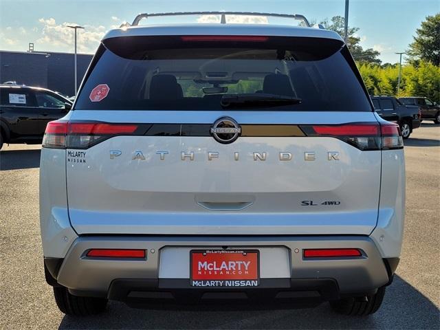 new 2025 Nissan Pathfinder car, priced at $43,115