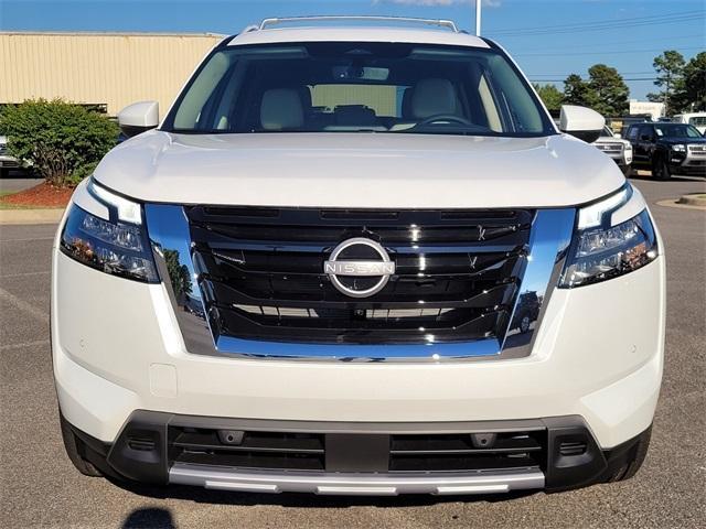 new 2025 Nissan Pathfinder car, priced at $43,115