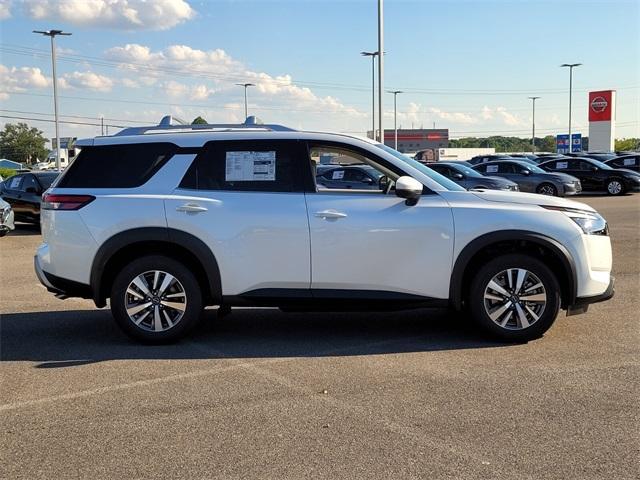 new 2025 Nissan Pathfinder car, priced at $43,115