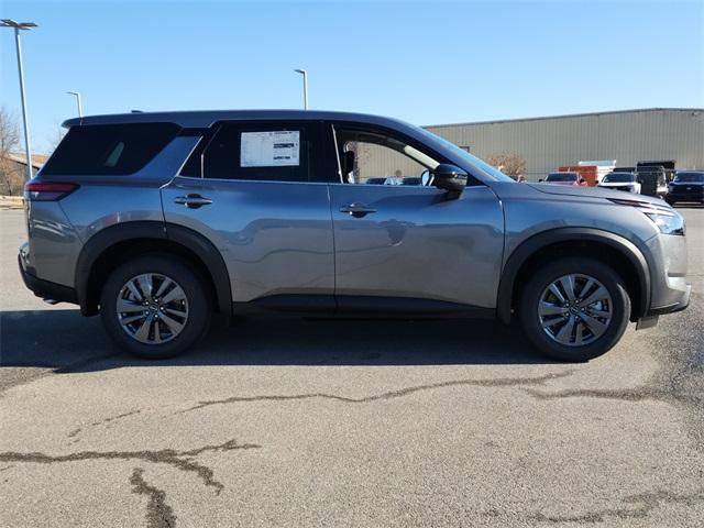 new 2025 Nissan Pathfinder car, priced at $34,510