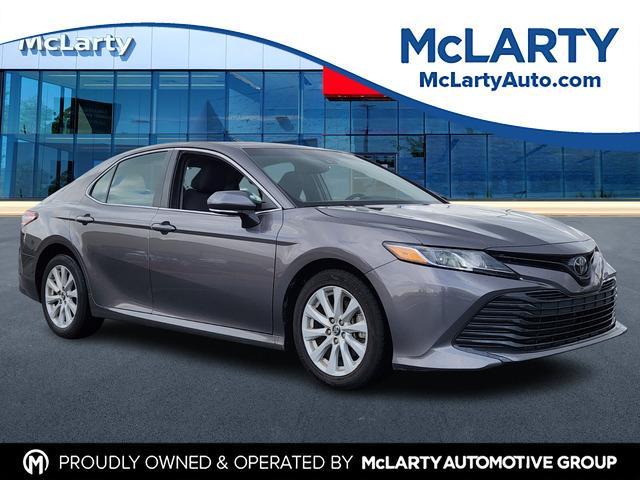 used 2018 Toyota Camry car, priced at $19,289