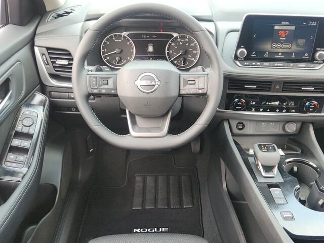 new 2025 Nissan Rogue car, priced at $31,125