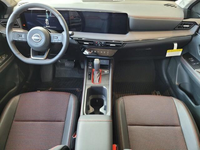 new 2025 Nissan Kicks car, priced at $28,921