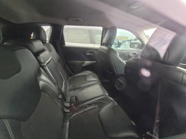 used 2018 Jeep Cherokee car, priced at $12,998