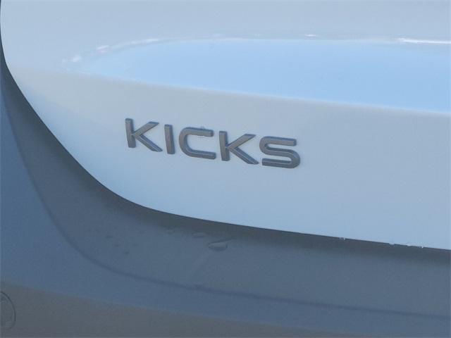 new 2025 Nissan Kicks car, priced at $26,000