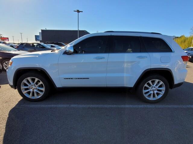 used 2017 Jeep Grand Cherokee car, priced at $12,998