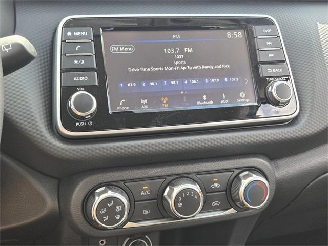 new 2025 Nissan Kicks Play car, priced at $22,044