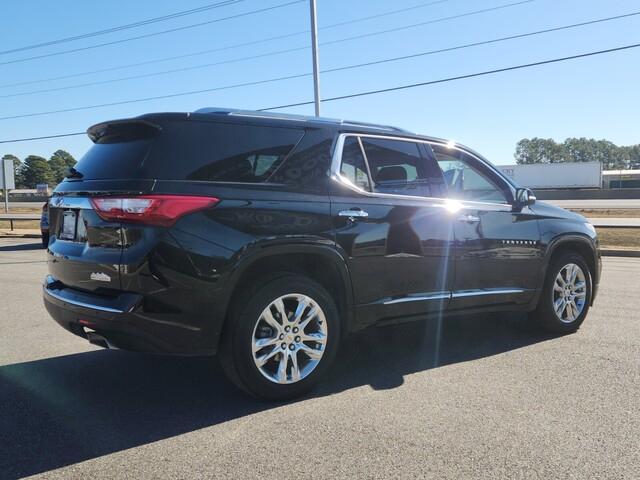 used 2021 Chevrolet Traverse car, priced at $35,798