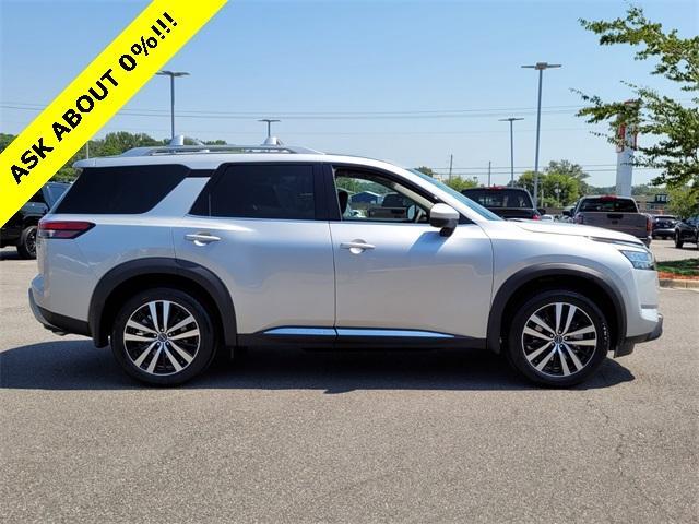 new 2024 Nissan Pathfinder car, priced at $45,500