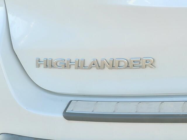 used 2018 Toyota Highlander car, priced at $18,794