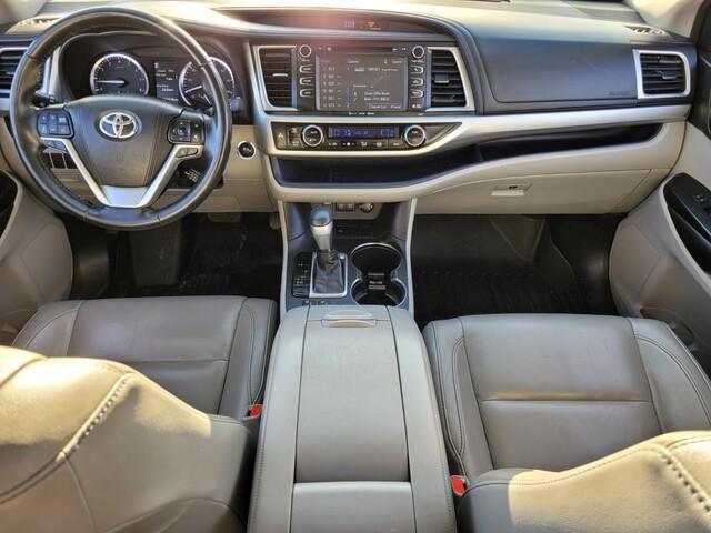 used 2018 Toyota Highlander car, priced at $18,794
