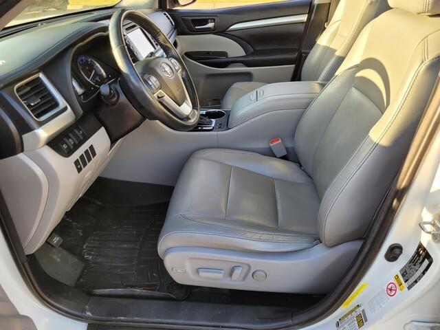 used 2018 Toyota Highlander car, priced at $18,794