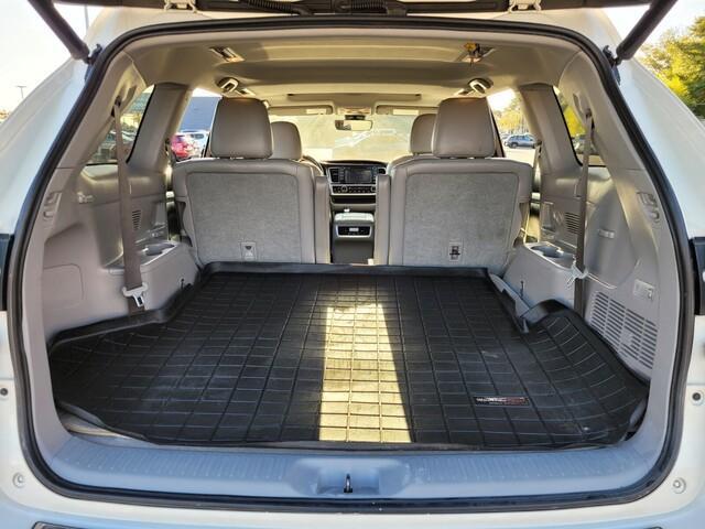 used 2018 Toyota Highlander car, priced at $18,794