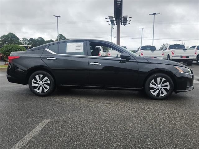 new 2025 Nissan Altima car, priced at $26,005