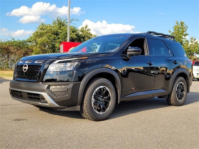 new 2025 Nissan Pathfinder car, priced at $37,961