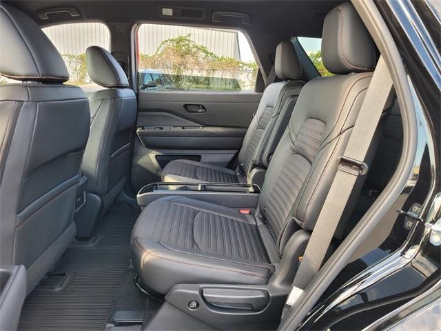 new 2025 Nissan Pathfinder car, priced at $37,961