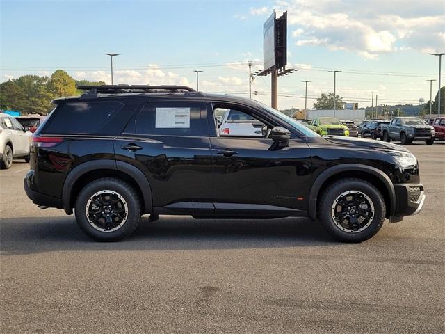 new 2025 Nissan Pathfinder car, priced at $37,961