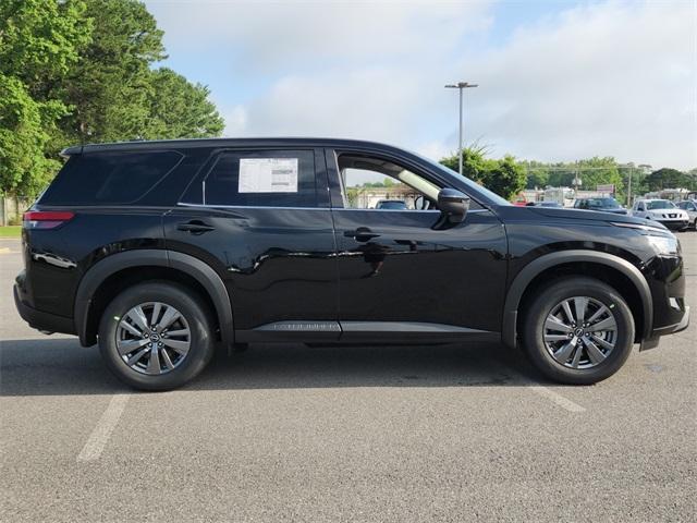 new 2025 Nissan Pathfinder car, priced at $36,277