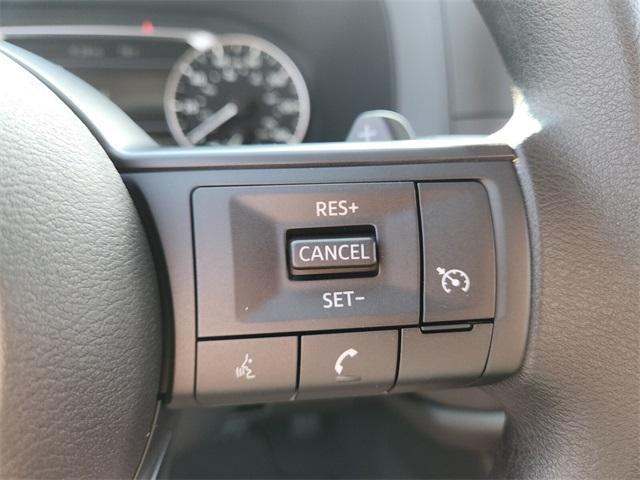 new 2025 Nissan Pathfinder car, priced at $36,277
